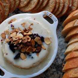 Baked Brie with Balsamic Grape Compote