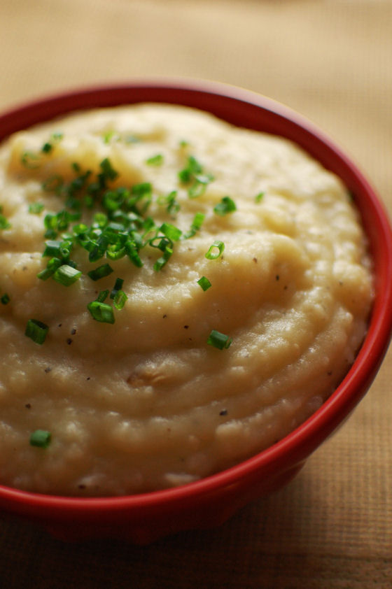 Crockpot Garlic Mashed Potatoes