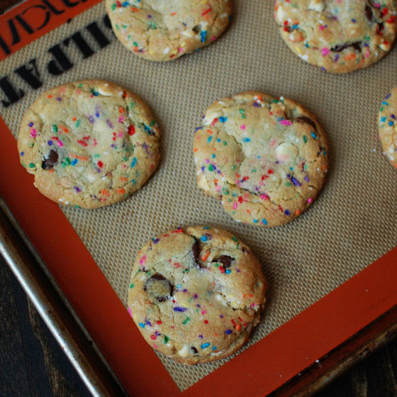 funfetti-chocolate-chip-cookies